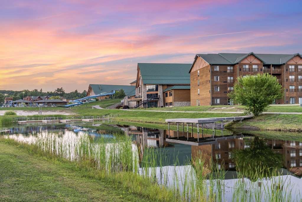 Three Bears Resort Warrens Bagian luar foto