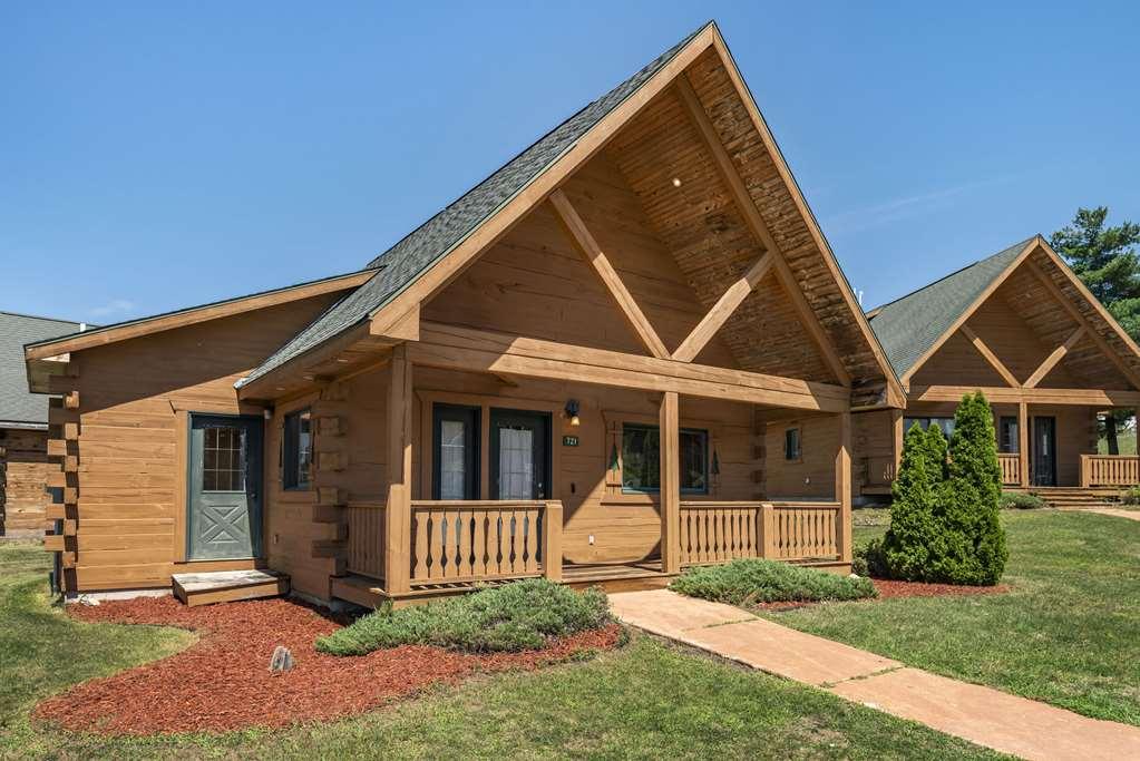 Three Bears Resort Warrens Bagian luar foto